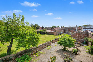 Gardens- click for photo gallery